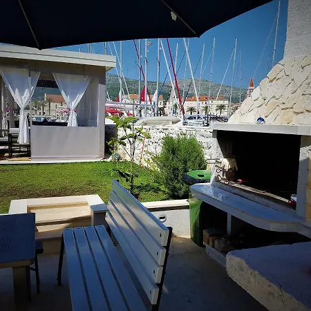 Tironi Trogir